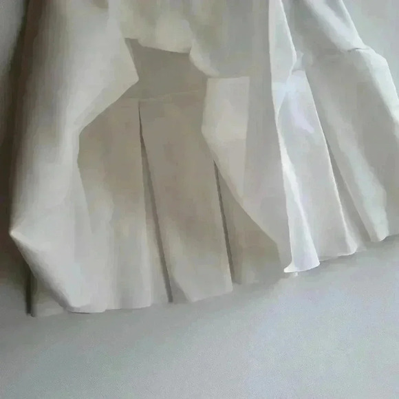 Lioness white pleated mini skirt sz small - Picture 2 of 4